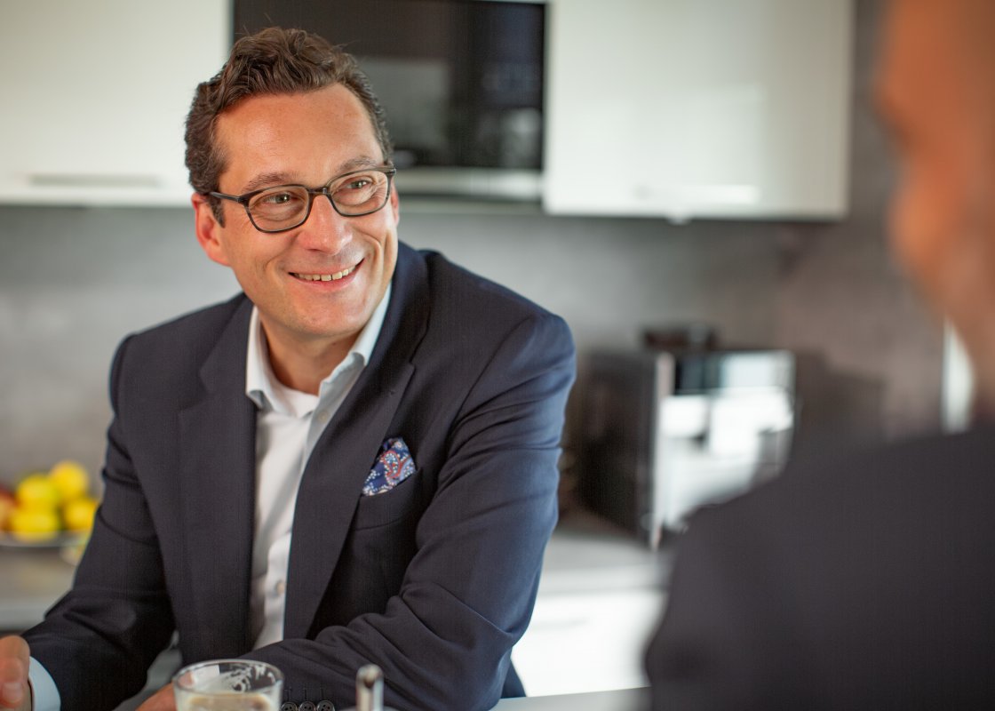 Reto Hornung - Teamleiter Real Estate und Senior Personalberater Reto Hornung - Teamleiter Real Estate und Senior Personalberater